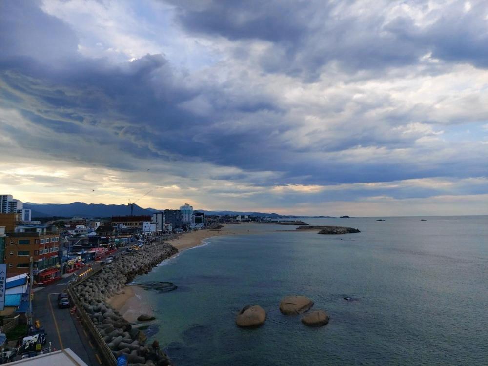 Sokcho Accommodation Bada Bom Экстерьер фото